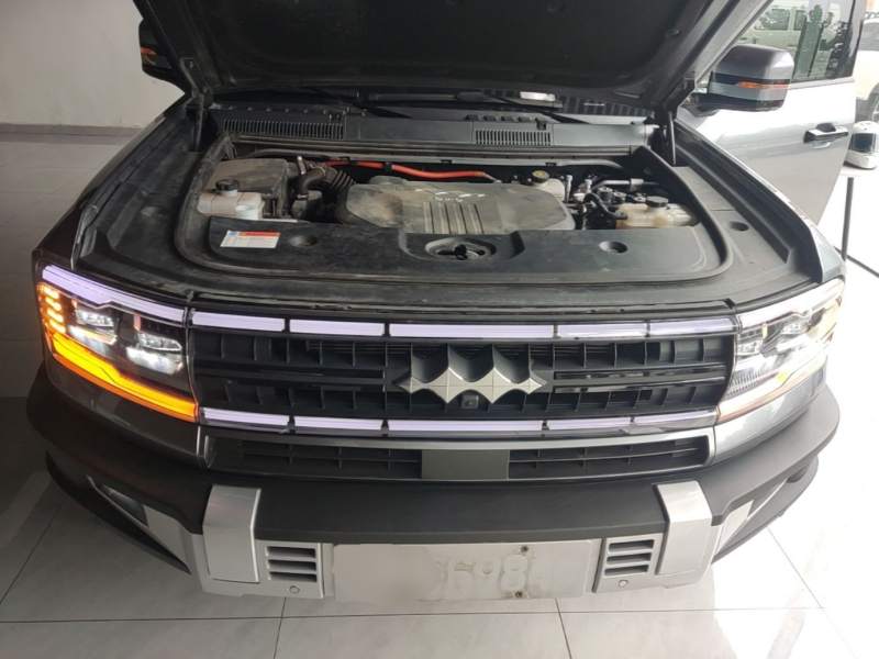 Used Formula Leopard 5 2023 Navigator Edition — 19
