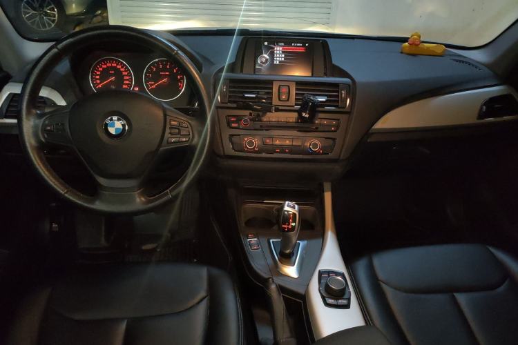 Used BMW 1 Series 2013 Revised 116i Leading Edition Center Console