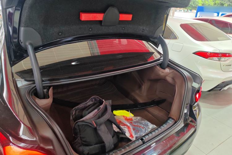 Used BMW 5 Series 2022 Restyled 530Li Leading Edition M Sport Package Trunk