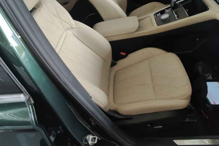 Used Geely Auto Monjaro L 2025 Dongfang Yao 2.0TD Automatic All-Wheel-Drive Wangyue Edition
