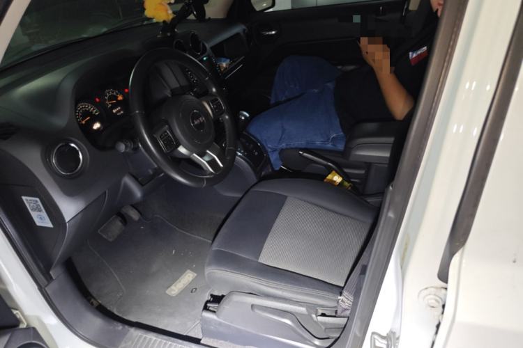 Used Jeep Patriot 2014 2.0L Sport Enhanced Edition Left Front Seat