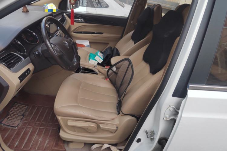 Used Baojun 730 2016 1.5L Manual Luxury Edition 7 Seats
