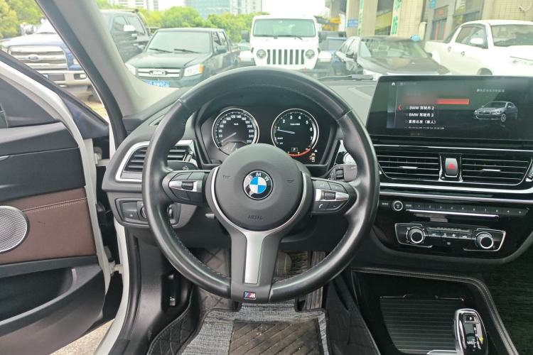 Used BMW 1 Series 2021 Restyled 125i M Sport Night Edition Steering Wheel