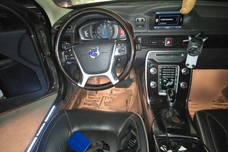 Used Volvo S80L 2014 2.0T T5 Luxury Executive Edition
