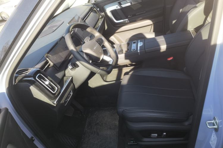 Used Chery Explore 06 C-DM 2024 Luxury Model
