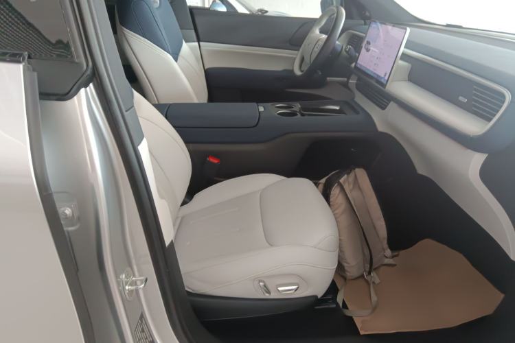 Used XPeng G6 2023 700 Four-Wheel Drive Performance Max