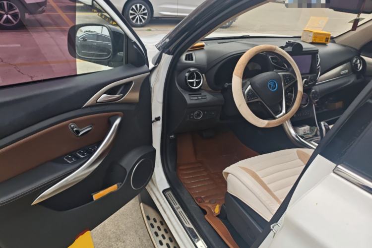 Used BYD Song New Energy 2017 Song DM 1.5TID All-Wheel Drive Luxury Model
