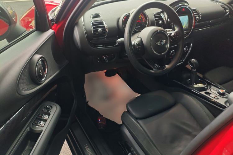 Used MINI Clubman 2016 Revised Version 1.5T COOPER Connoisseur Edition Driver Seat