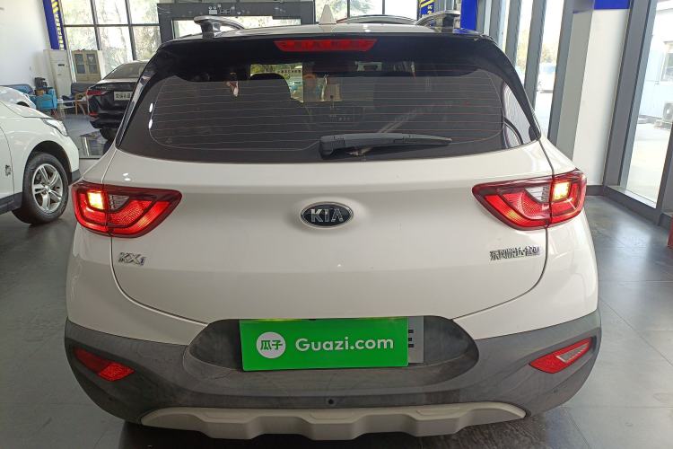 Used Kia kx1 Stonic 2021 1.4L CVT Fun & Sunroof Model