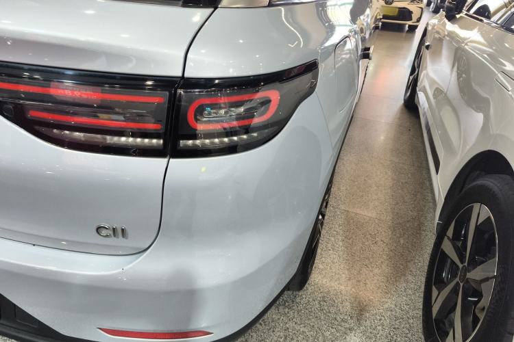 Used Leapmotor C11 2021 Deluxe Edition Right Rear Taillight