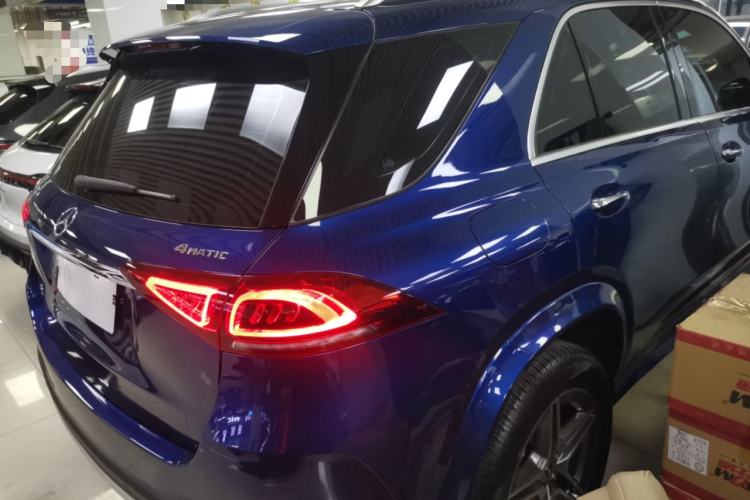 Used Mercedes-Benz GLE 2020 GLE 450 4MATIC Stylish Model Rear Right 45 Deg