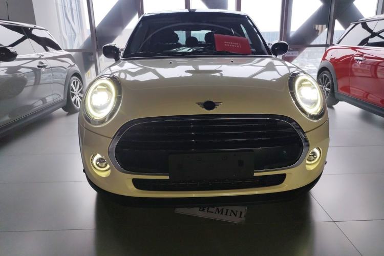 Used MINI 2019 1.5T COOPER Classic Edition Five-Door Version
