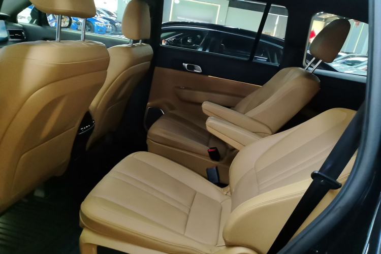 Used Li Auto ONE 2020 Extended-Range 6-Seater Version Left Rear Seat