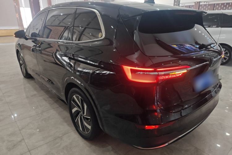 Used Volkswagen Viloran 2022 380TSI Luxury Edition Rear Left 45 Deg