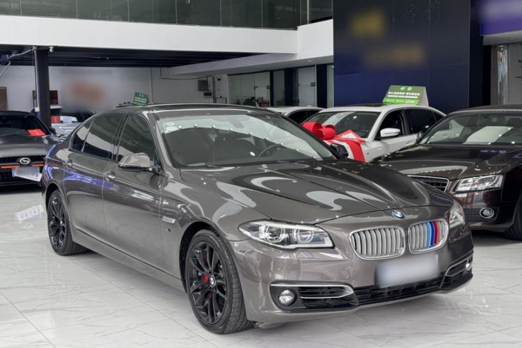 Used BMW 5 Series 2014 535Li Leading Model Exterior 8