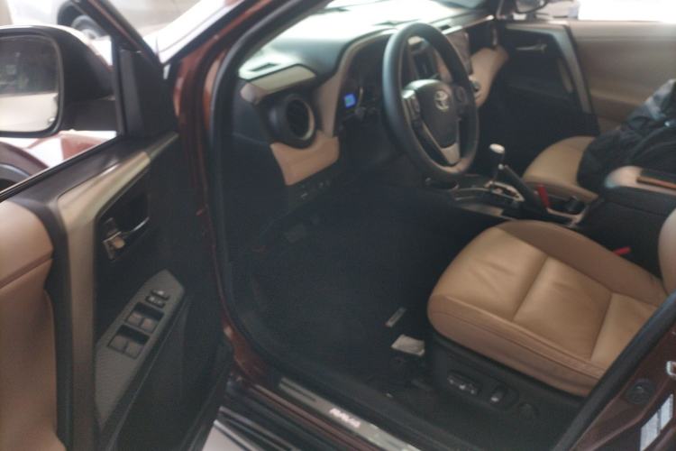 Used Toyota RAV4 2015 2.5L Automatic 4x4 Prestige Edition