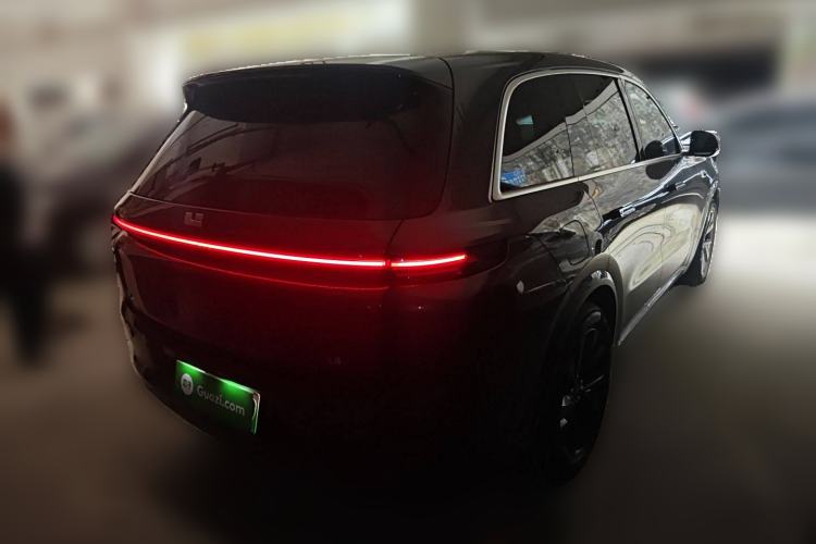 Used Li Auto L8 2023 Pro Model
