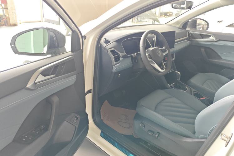 Used Volkswagen Tharu 2024 300TSI Two-Wheel-Drive Moon Luxury Edition Driver Seat