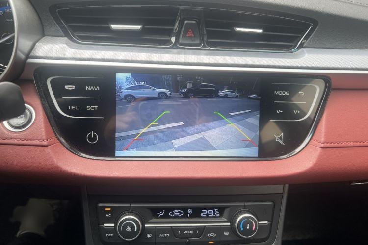 Used Geely Auto Vision S1 2019 Upgraded Model 1.5L CVT Luxury Version Interior 2