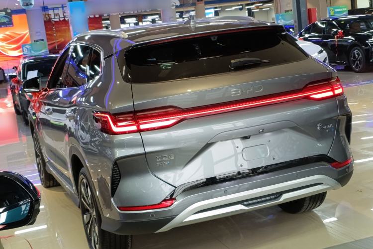 Used BYD Song PLUS New Energy 2025 DM-i Smart Drive 112KM Prestige Model Exterior 2