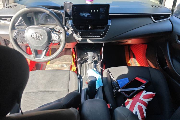 Used Toyota Levin 2023 Smart Electric Hybrid Dual-Engine 1.8L Leading Edition Center Console