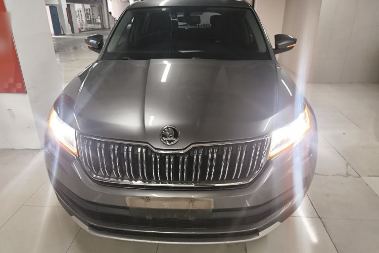 Used Skoda Kodiaq 2017 TSI330 7-Seater Two-Wheel-Drive Luxury Edition Front