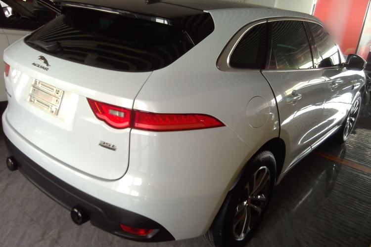 Used Jaguar F-PACE 2016 3.0 SC Four-Wheel Drive R-Sport Sport Edition
