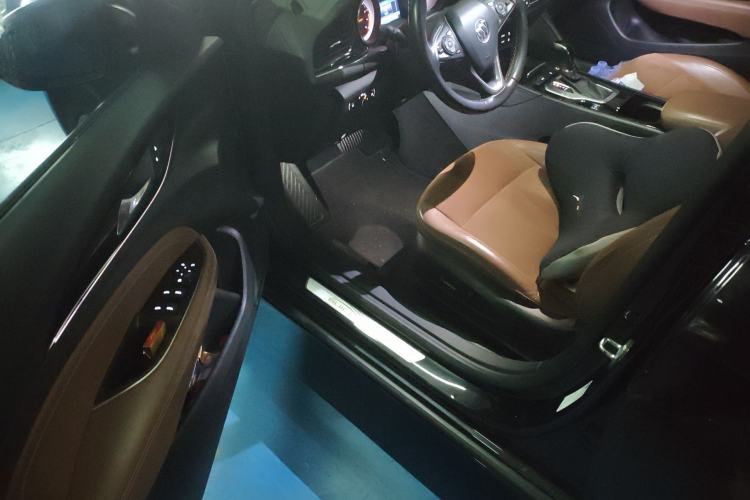 Used Buick Regal 2019 20T Elite Version China VI Standard Driver Seat