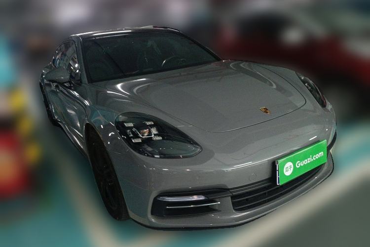 Used Porsche Panamera 2017 Panamera 4 Executive Long Wheelbase 3.0T
