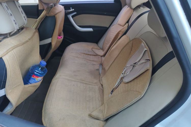 Used Changan Alsvin V7 2015 1.6L Manual Enjoyment Model China V Standard
