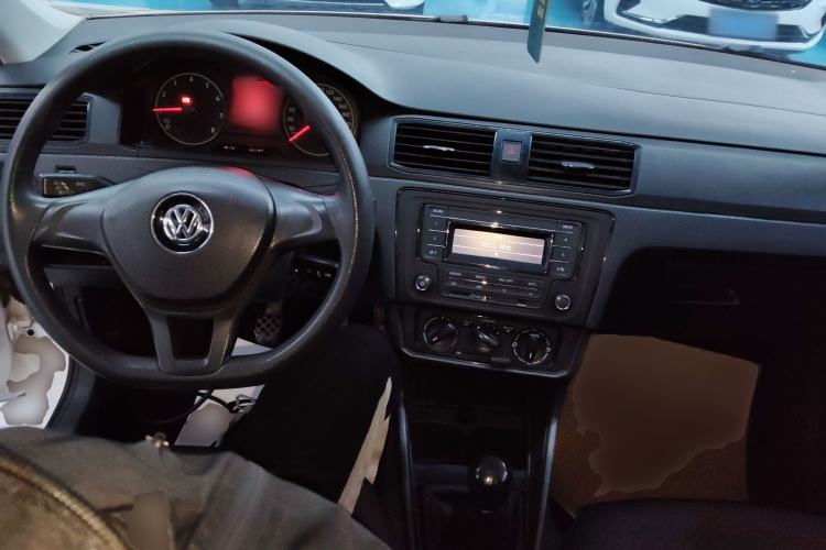 Used Volkswagen Santana 2016 1.6L Manual Fashion Edition