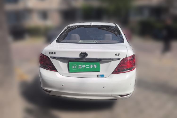Used BYD e5 2017 300 Prestige Edition Rear
