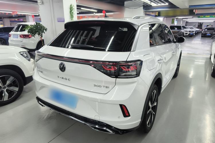 Used Volkswagen T-ROC 2023 300TSI DSG Two-Wheel-Drive Chen Guang Edition Rear Right 45 Deg