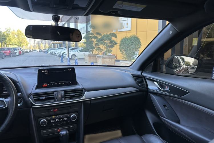 Used Mazda CX-4 2020 2.0L Automatic Two-Wheel Drive Blue Sky Luxury Edition
