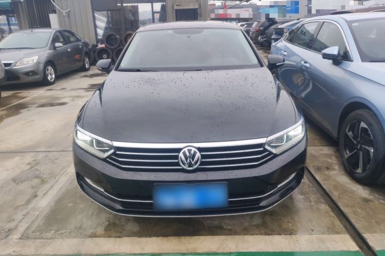 Used Volkswagen Magotan 2019 330TSI DSG Leading Model China VI Standard