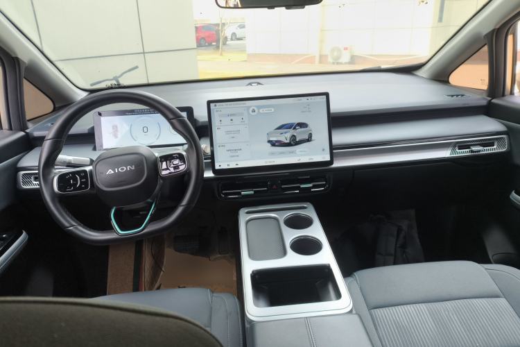 Used AION Y 2022 Plus 70 Enjoy Edition