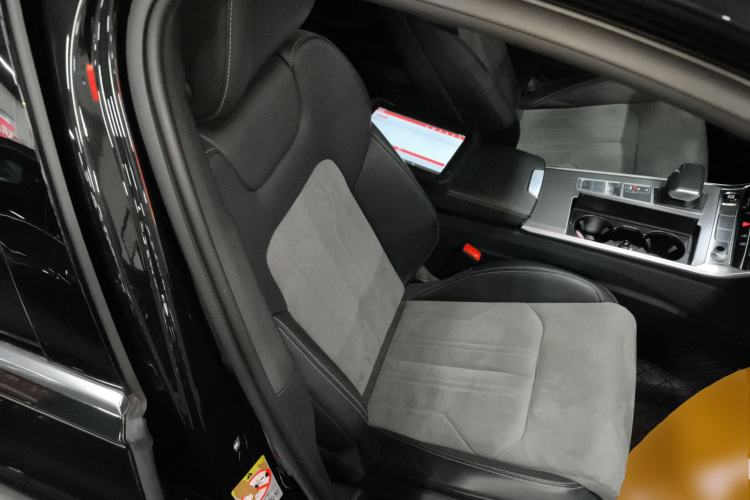 Used Audi A6L 2024 45 TFSI Prestige Dynamic Edition
