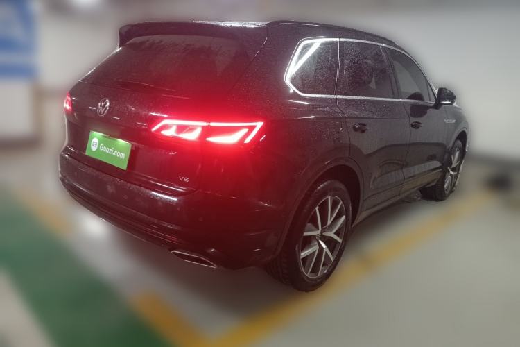 Used Volkswagen Touareg 2021 3.0 TSI Prestige Edition Classic Sport Package Rear Right 45 Deg