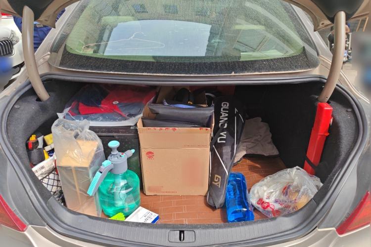 Used Buick Regal 2014 2.0L Elite Fashion Edition Trunk