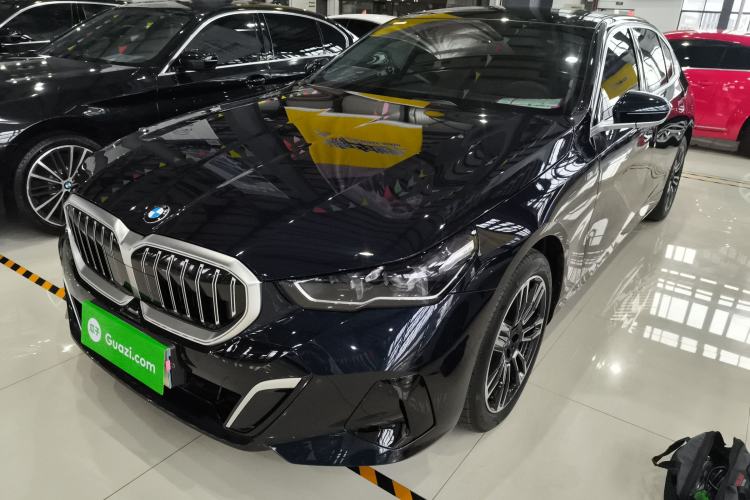 Used BMW 5 Series 2024 525Li M Sport Package