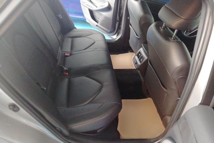 Used Toyota Avalon 2019 Dual-Engine 2.5L Luxury Edition China VI Standard
