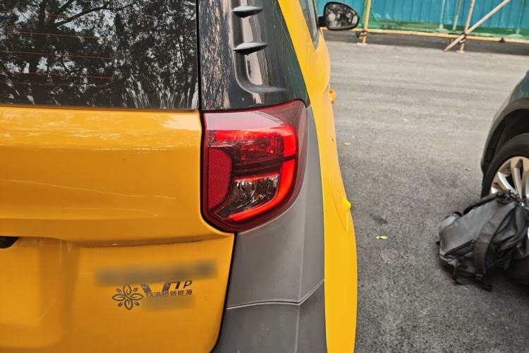 Used Chery QQ Little Ant 2021 150 000 Yuan Ant Fan Edition Ant Trend Version Lithium Iron Phosphate Right Rear Taillight