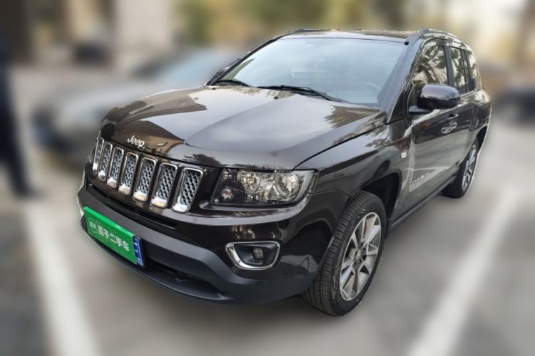 Used Jeep Compass 2014 2.0L two-wheel drive luxury version