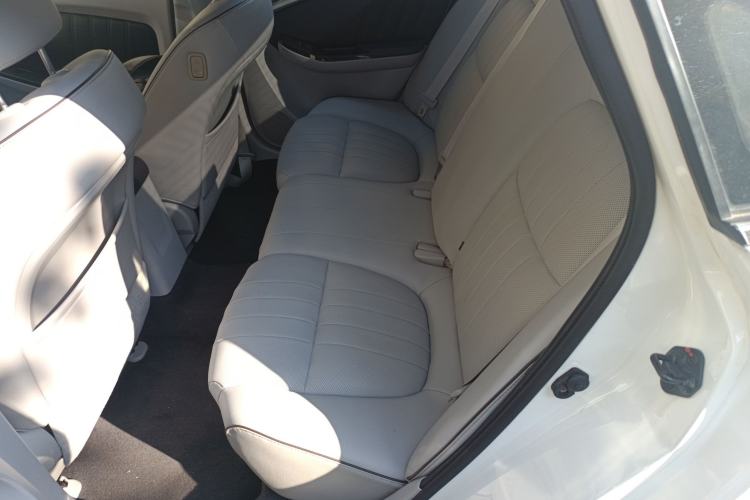 Used Luxgen 5 2015 1.8T Automatic ZhiZun Model
