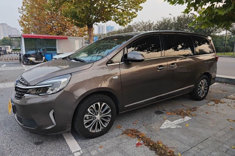 Used Buick GL8 2021 Land Cruiser Executive Class 652T Luxury Model