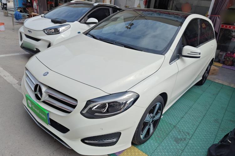 Used Mercedes-Benz B-Class 2016 B 200 Exclusive Edition