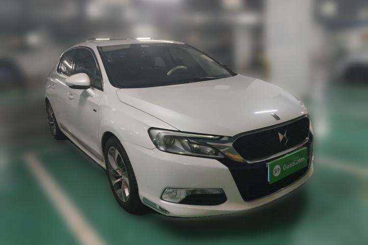 Used DS 5LS 2015 1.6T Elegant Edition THP160

