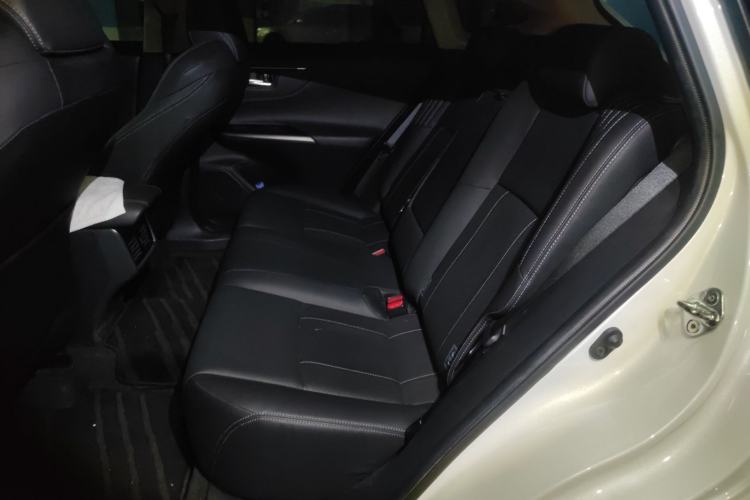 Used Toyota Harrier 2022 2.0L CVT Two-Wheel Drive Luxury Edition