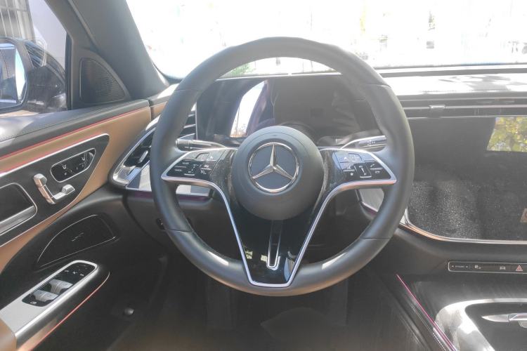 Used Mercedes-Benz E-Class 2024 E 300 L Stylish Model Steering Wheel