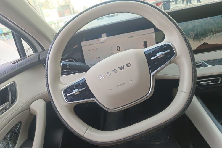 Used Roewe D7 2023 DMH 125km Excellence Edition
